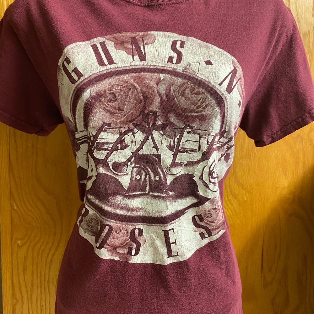Guns N' Roses Maroon Graphic T-Shirt